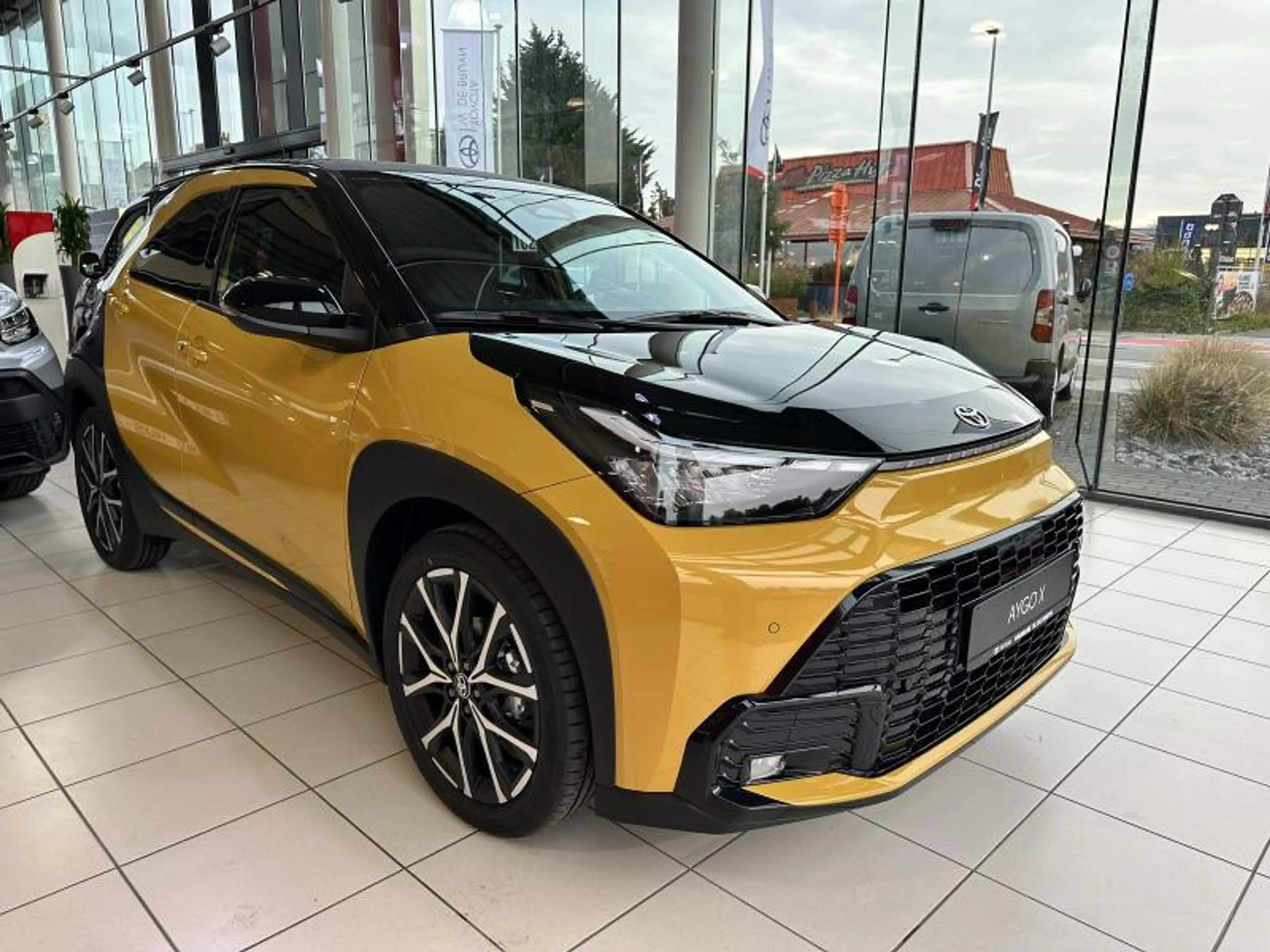 Toyota Aygo X GR Sport — photo 3