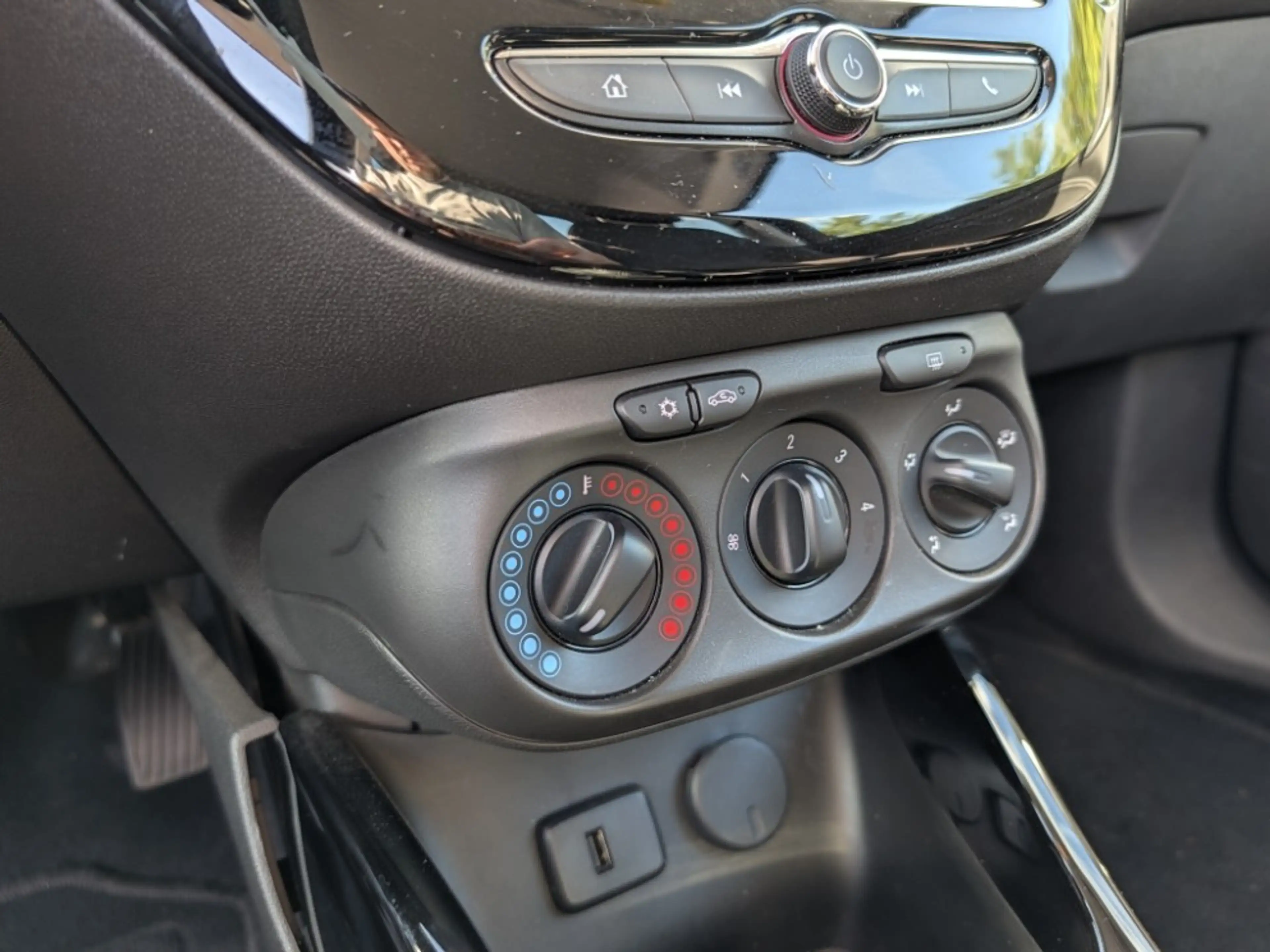 Opel Adam ROCKS | 1.4 | 87PK | Stuur- stoelverw. | PDC | Hal — photo 12