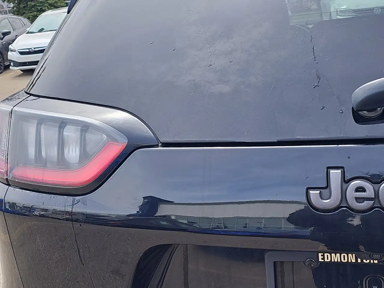 Jeep Cherokee снимка Jeep Cherokee