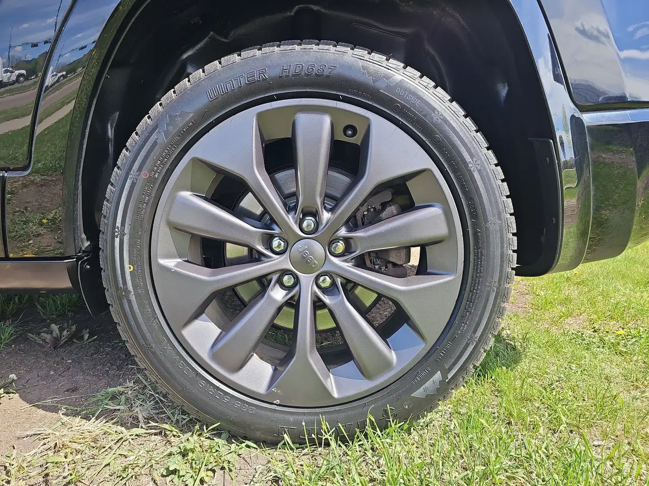 Jeep Cherokee снимка Jeep Cherokee