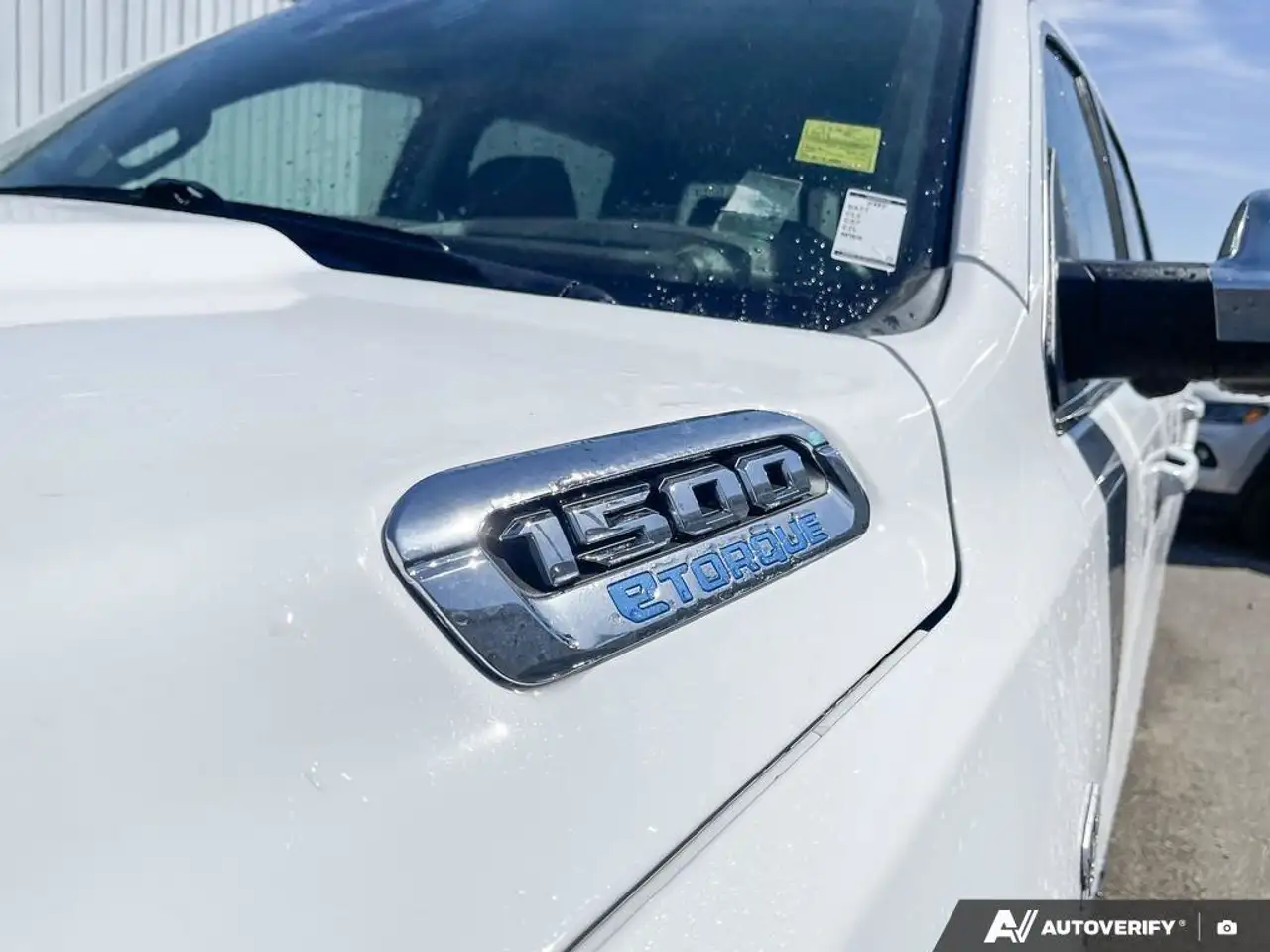 RAM 1500 снимка RAM 1500