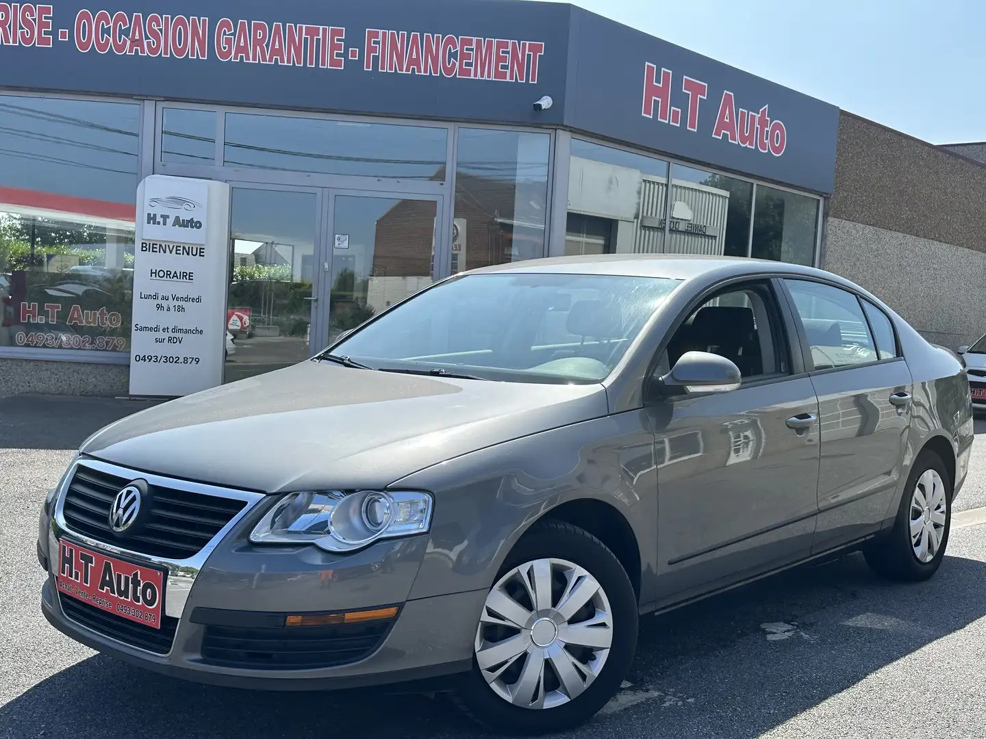 Volkswagen Passat 1.9 TDi Trendline/Etat neuf/111.000Kilometres!! Bej - 1