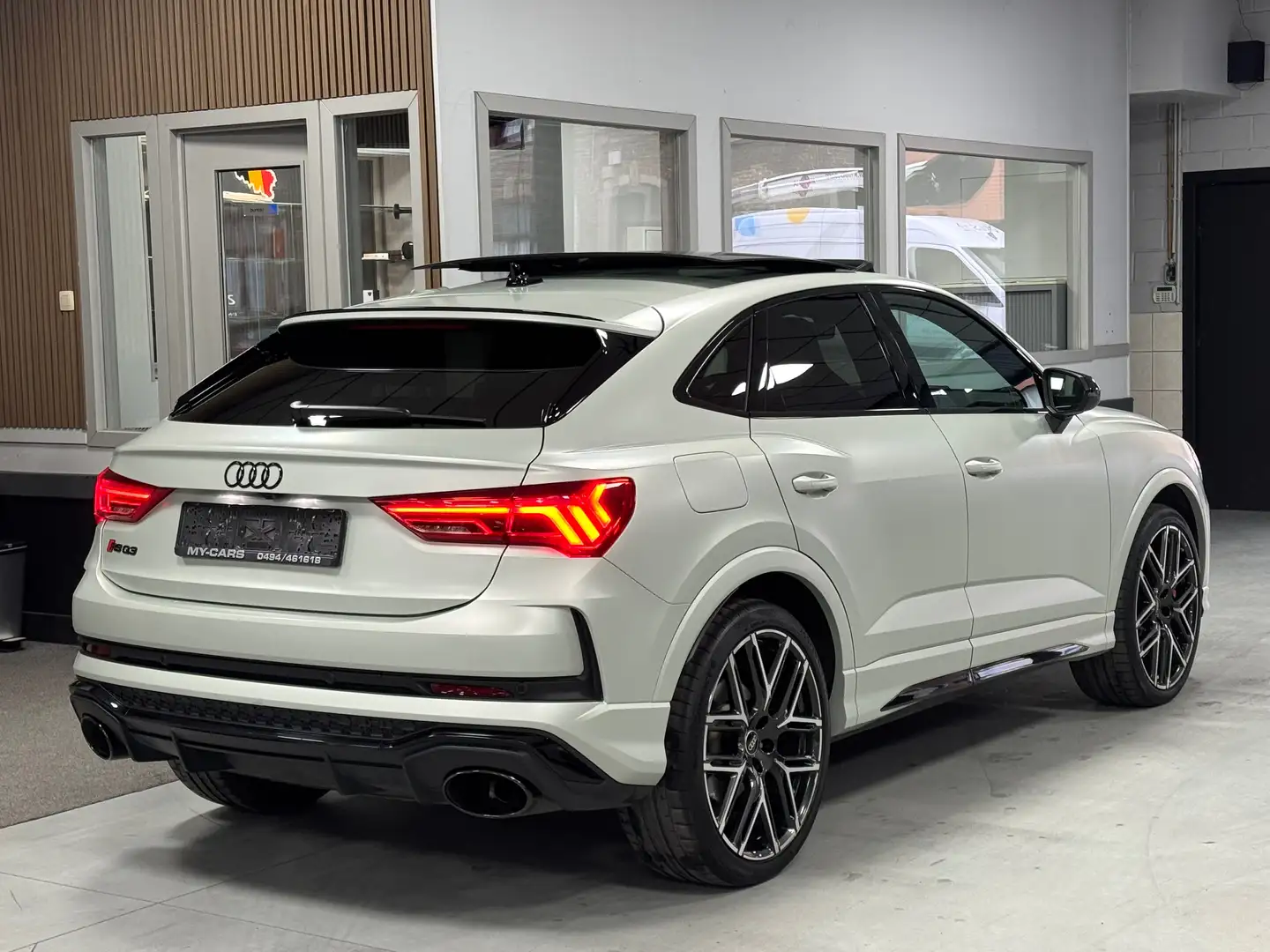 Audi RS Q3 Sportback Exclusive Mat. Sieges Daytona Carbone Gris - 2