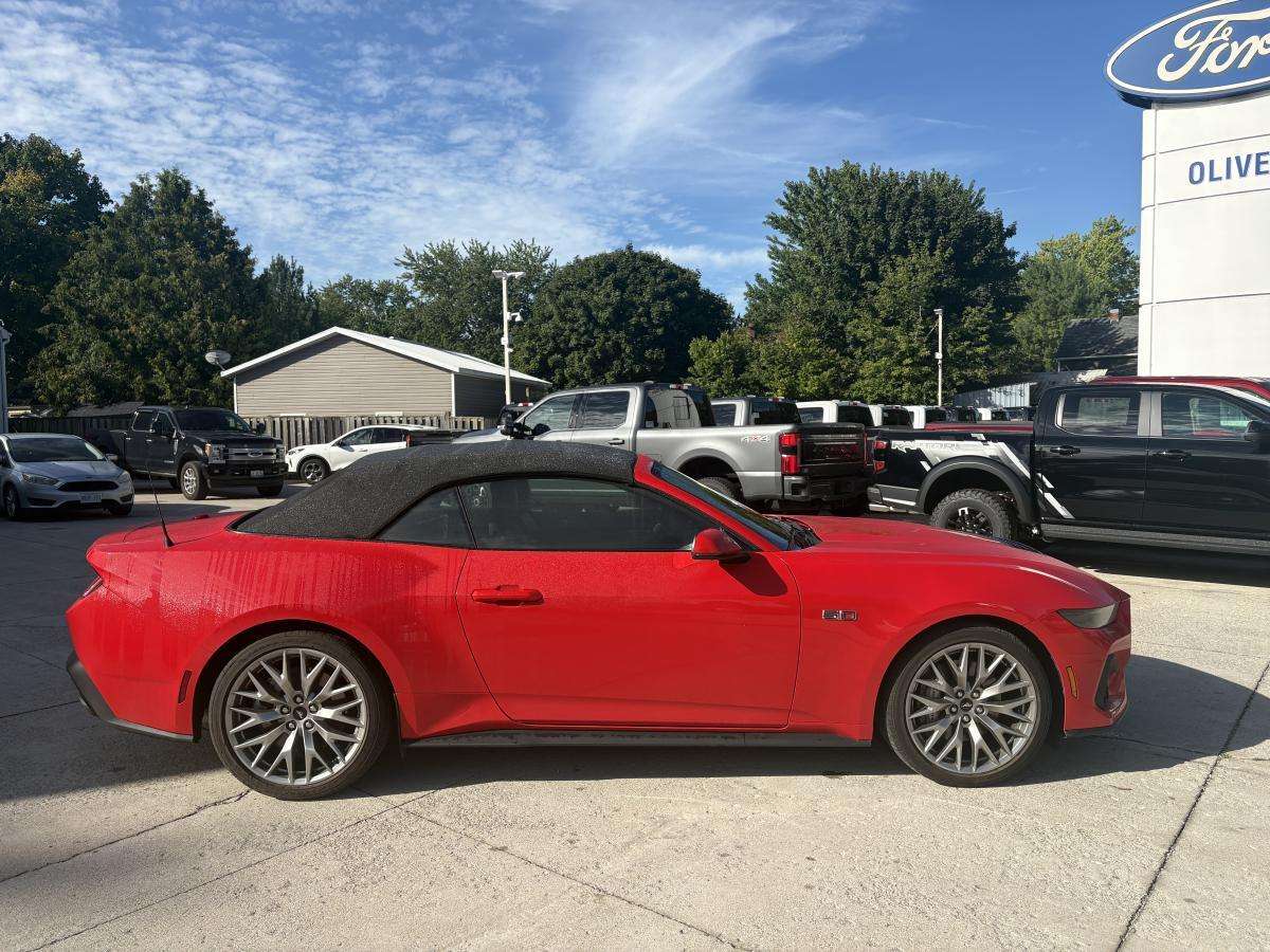 2026 Ford Mustang GT Premium Convertible — снимка 1