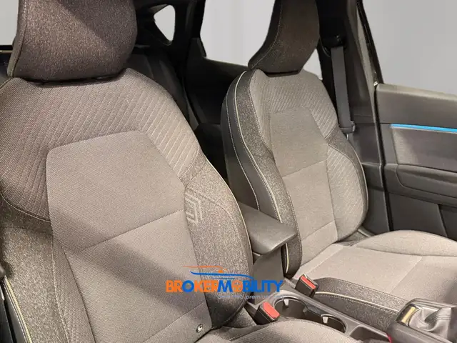 Renault Captur view 9