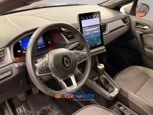 Renault Captur view 12