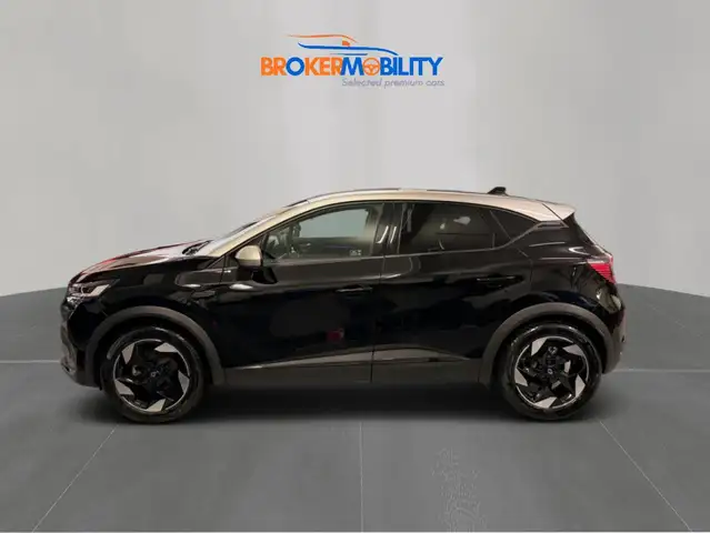 Renault Captur view 4