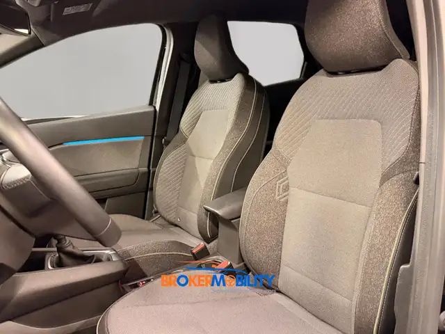Renault Captur view 11