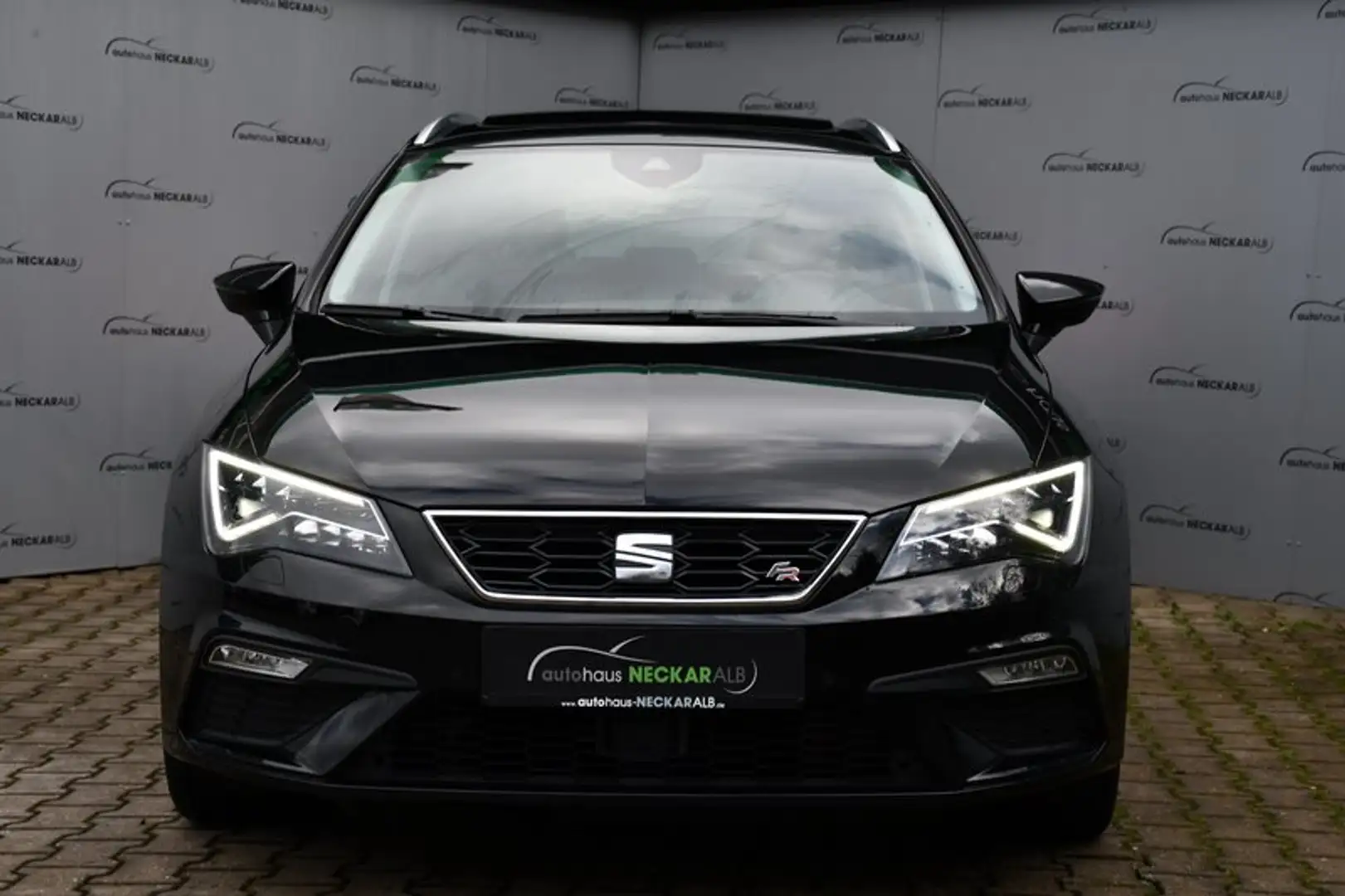 SEAT Leon ST FR Black Matt Edition*Pano* Noir - 2