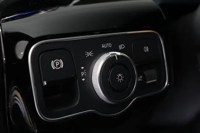 Mercedes-Benz A-Class view 12