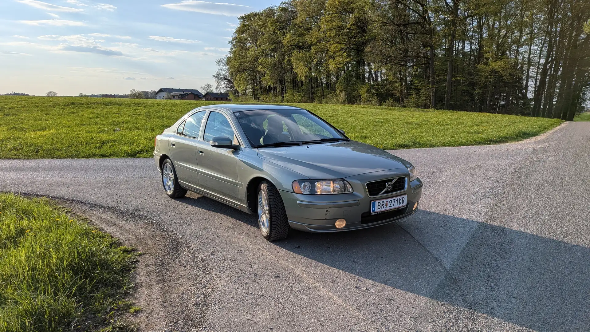 Volvo S60 2,4D Momentum Grün - 2