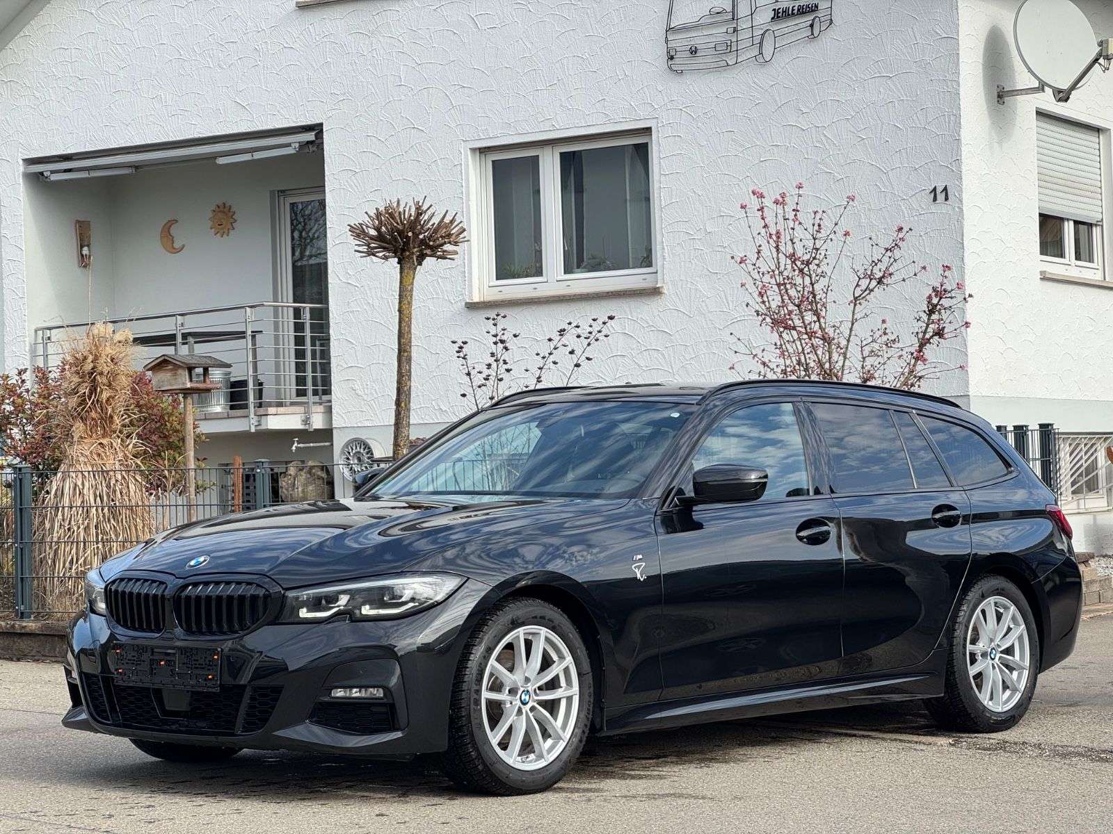 Second hand Bmw 3 Series 320