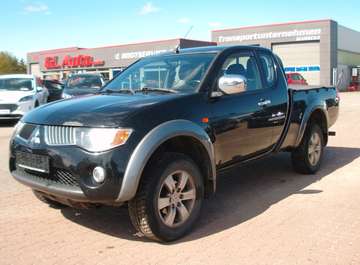 Intense Club Cab 4WD.Klimaaut.Webasto.AHK