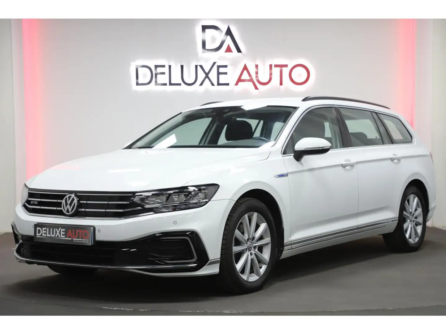 Volkswagen Passat VIII GTE 1.4 TSI Hybrid 218 DSG 6  (2) Blanc - 1