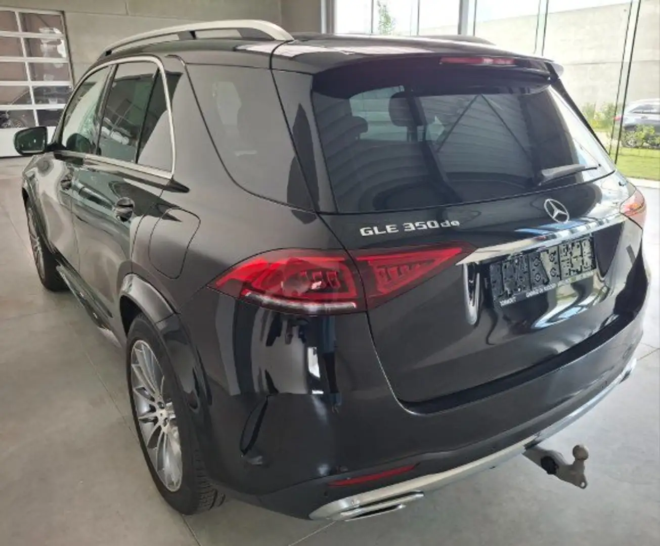 Mercedes-Benz GLE 350 de 4MATIC AMG Line-sportpakket exterieur+interieur Zwart - 2