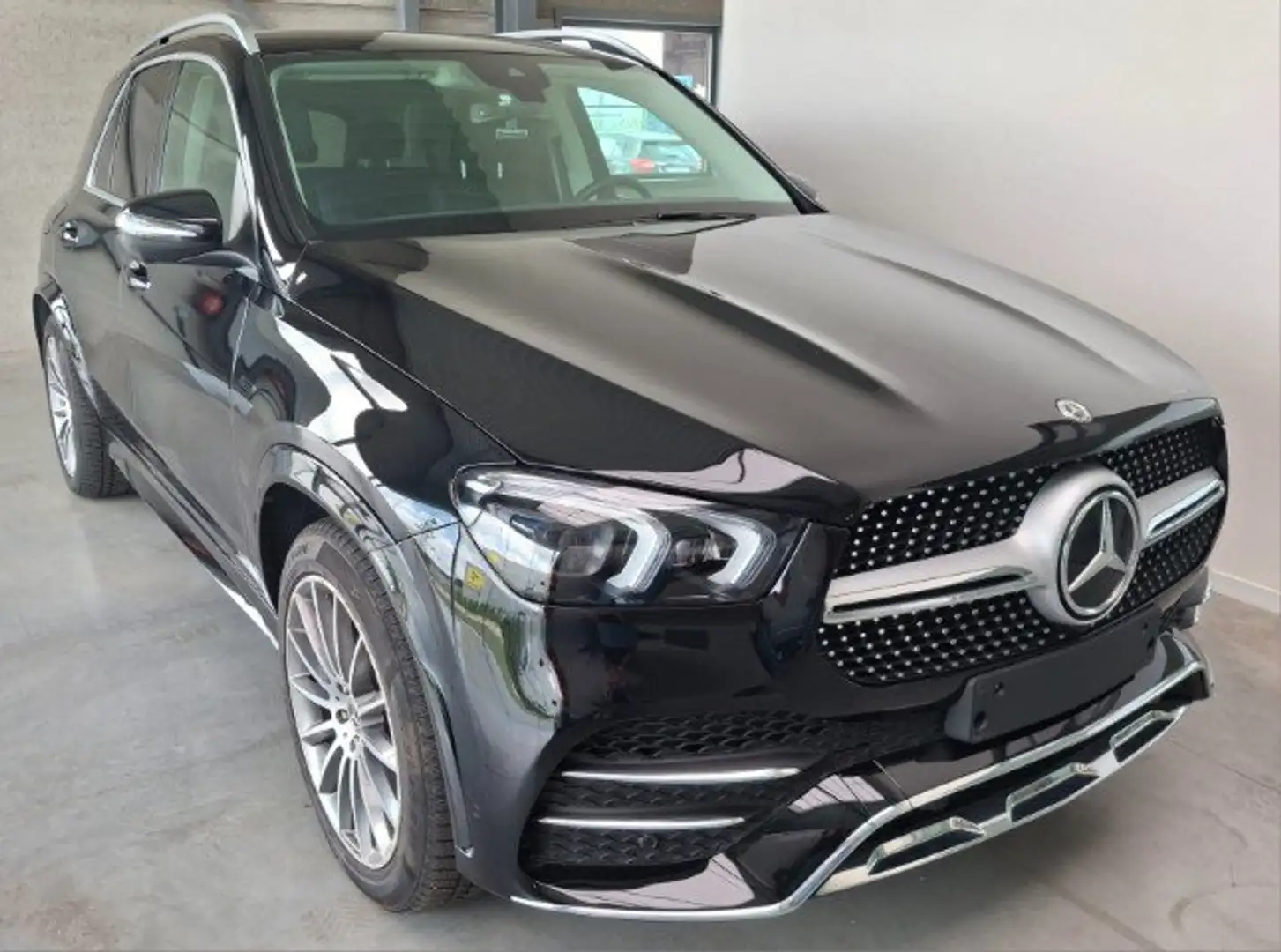 Mercedes-Benz GLE 350 de 4MATIC AMG Line-sportpakket exterieur+interieur Zwart - 1