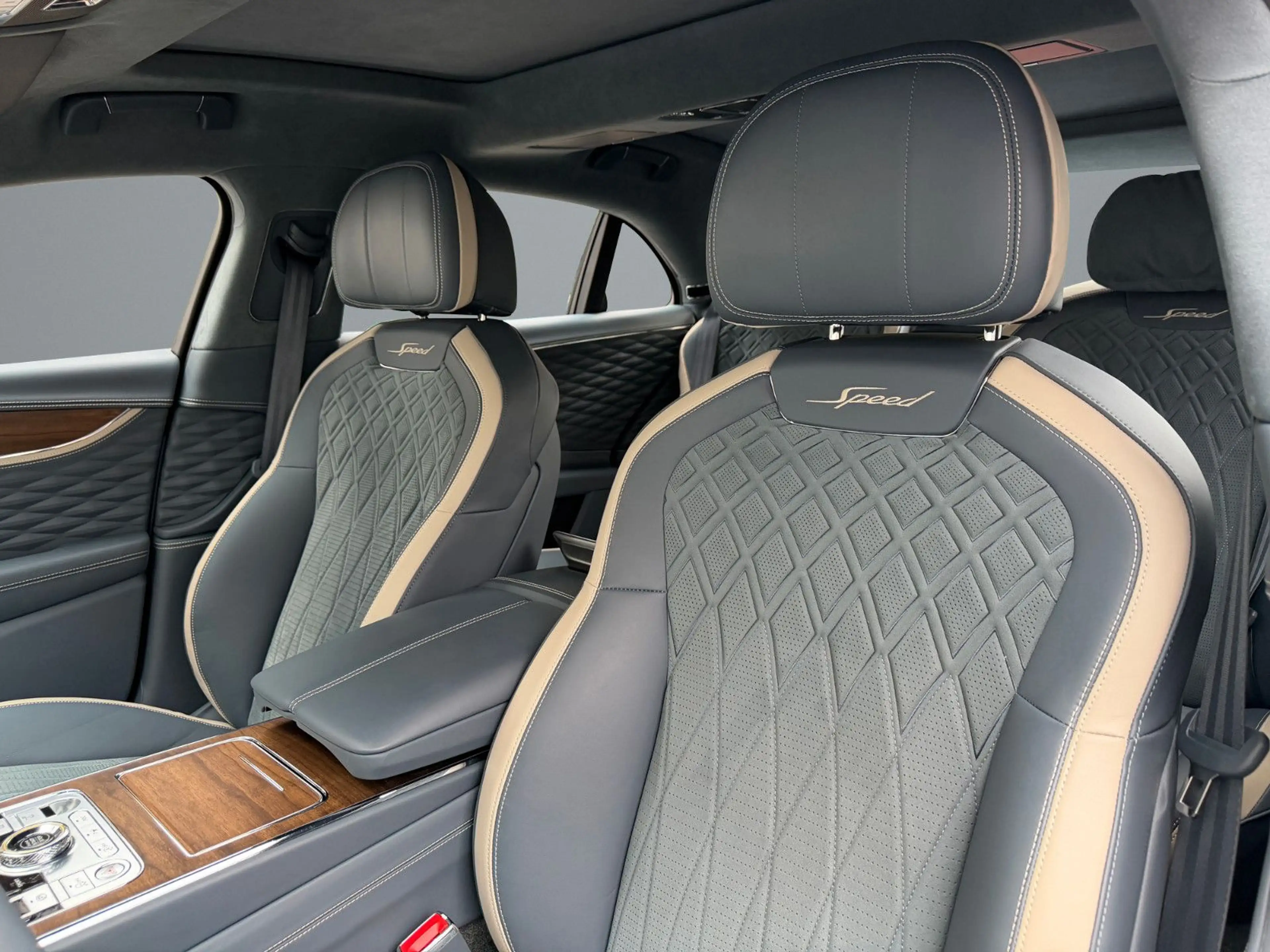 Bentley Flying Spur W12 SPEED MY23  - BENTLEY BERLIN - — photo 12