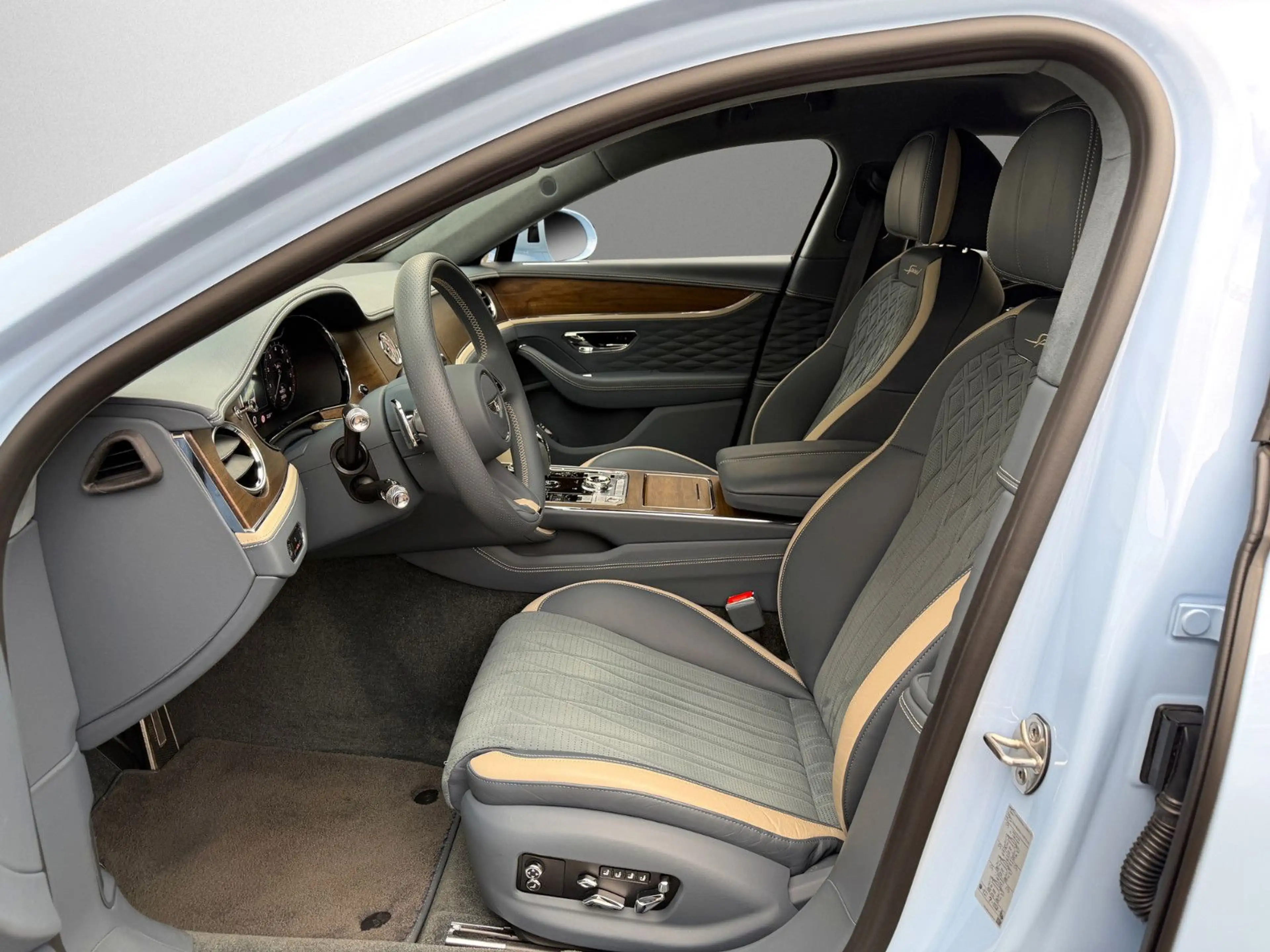 Bentley Flying Spur W12 SPEED MY23  - BENTLEY BERLIN - — photo 9