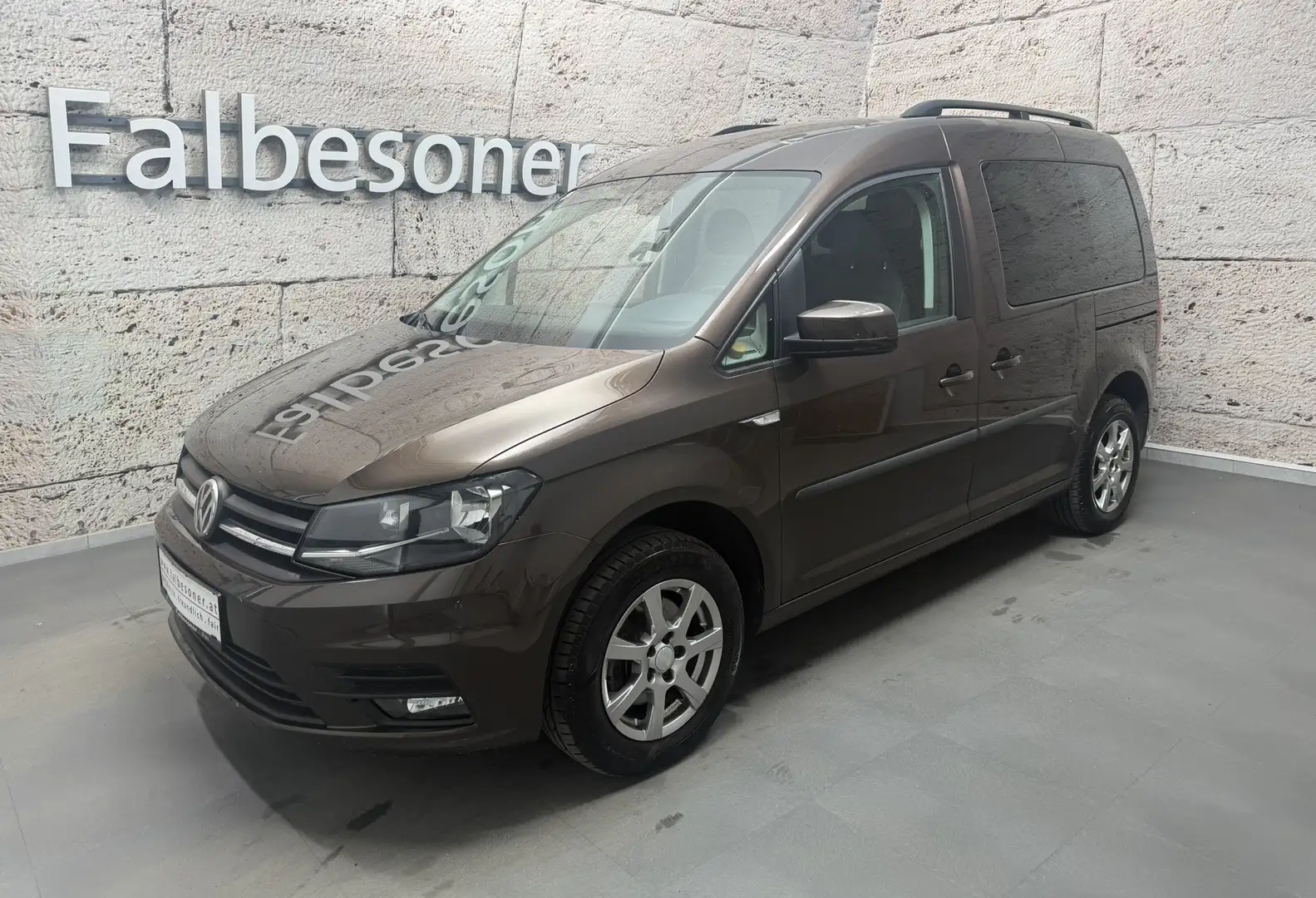 Volkswagen Caddy Trendline 2,0 TDI Braun - 1