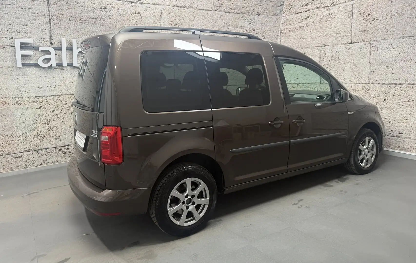 Volkswagen Caddy Trendline 2,0 TDI Braun - 2