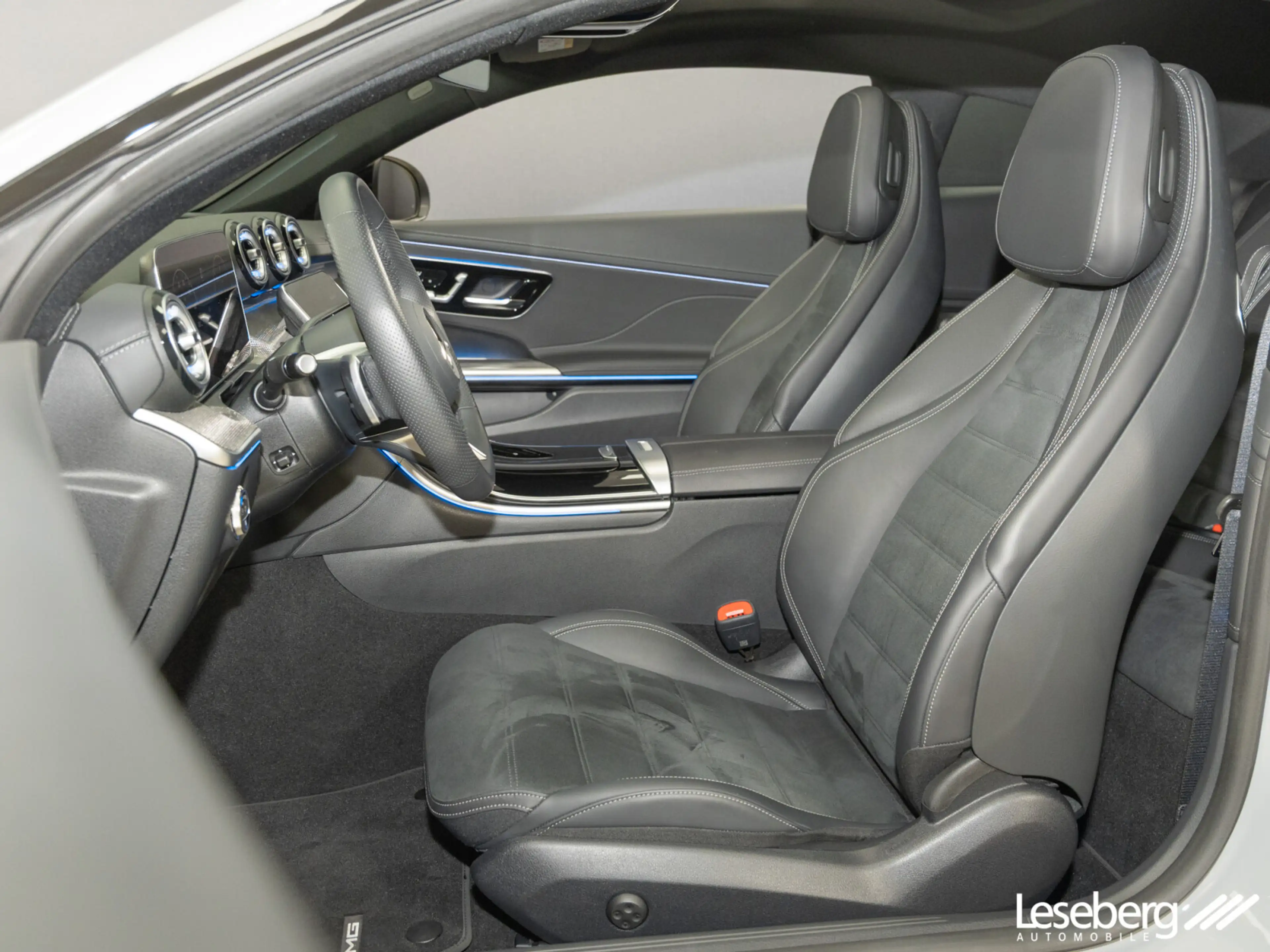 Mercedes-Benz CLE 220 CLE 220 d Coupé AMG Adv.+ LED/Pano/Night/Kamera/ — photo 13
