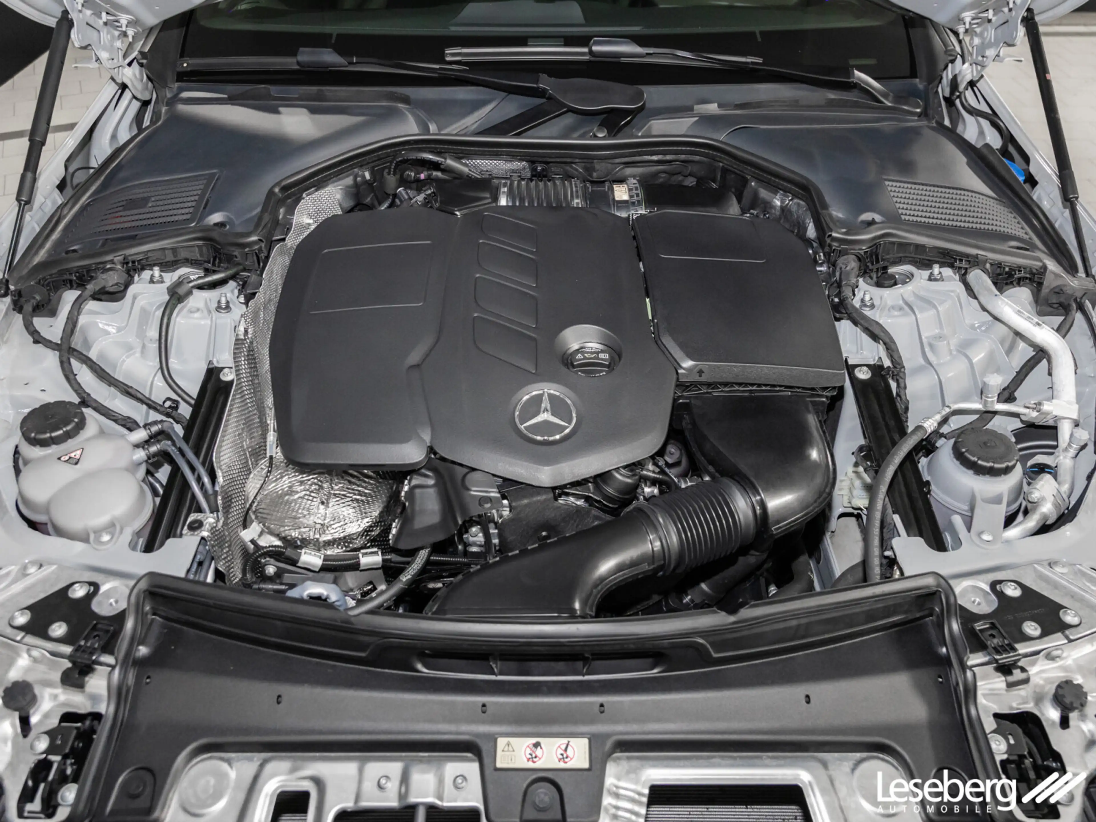 Mercedes-Benz CLE 220 CLE 220 d Coupé AMG Adv.+ LED/Pano/Night/Kamera/ — photo 8