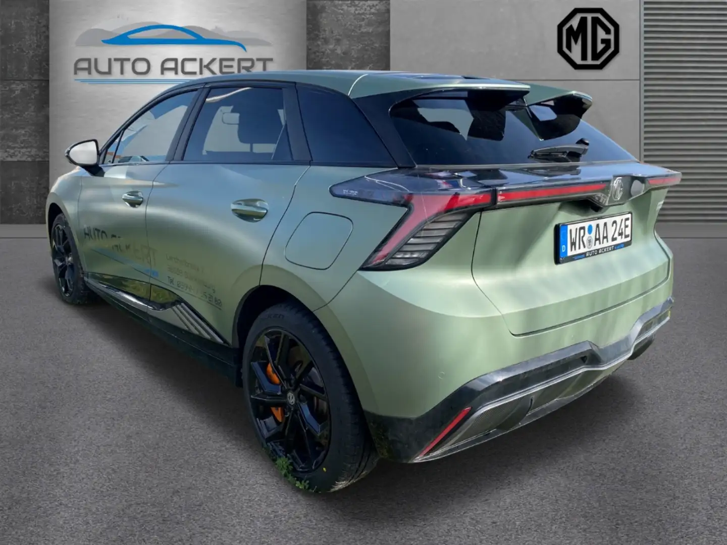 MG MG4 Xpower AWD Elektromotor 320 kW Elektro Verde - 2