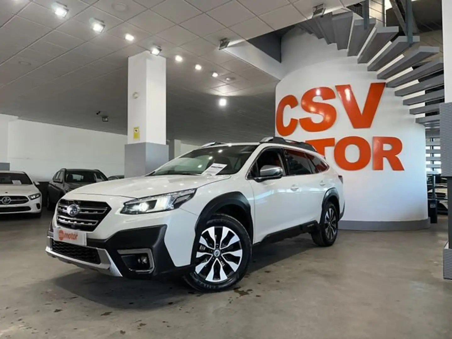 Subaru OUTBACK 2.5i Executive Plus CVT Blanco - 2