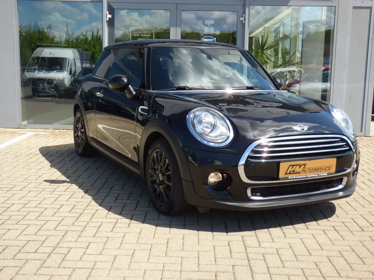 MINI Cooper Mini 3-trg.Cooper bei 69 Tkm Neuer Motor Fekete - 2