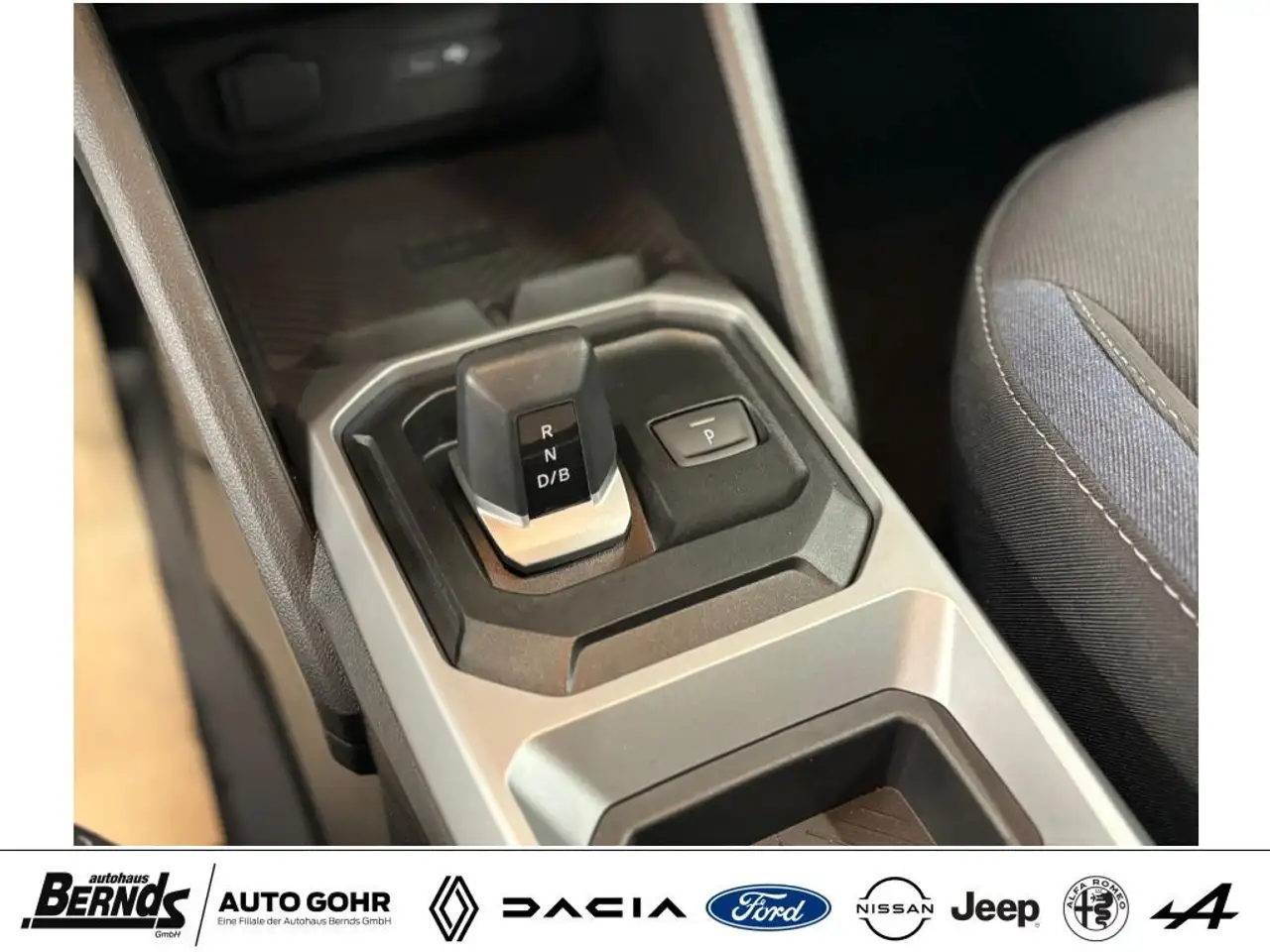 Dacia Duster Hybrid 140 Journey Winter+P. CityP. Assistent uvm., миниатюра 21