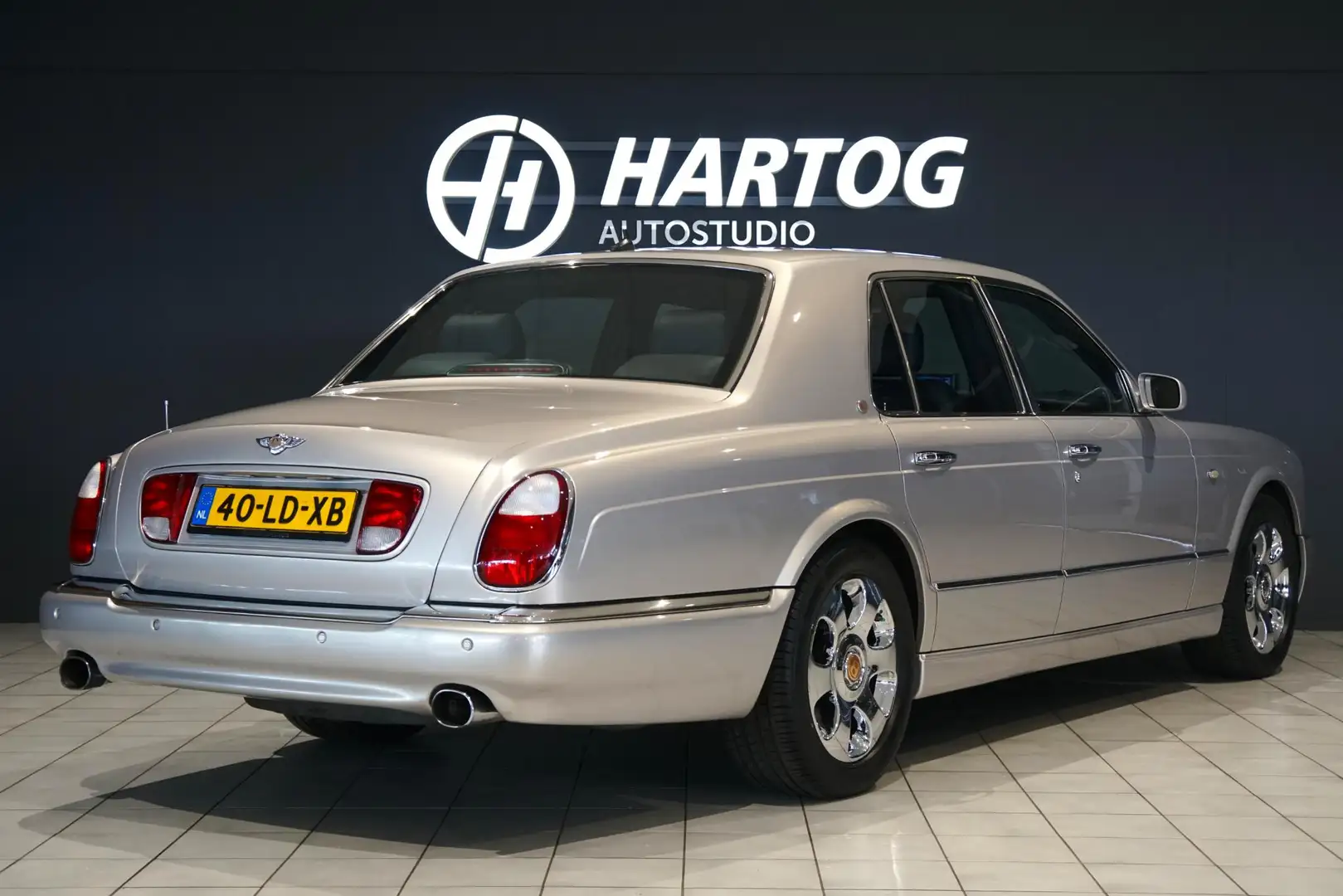 Bentley Arnage 6.75 V8 405 PK AUT. RED LABEL * NL AUTO * Gris - 2