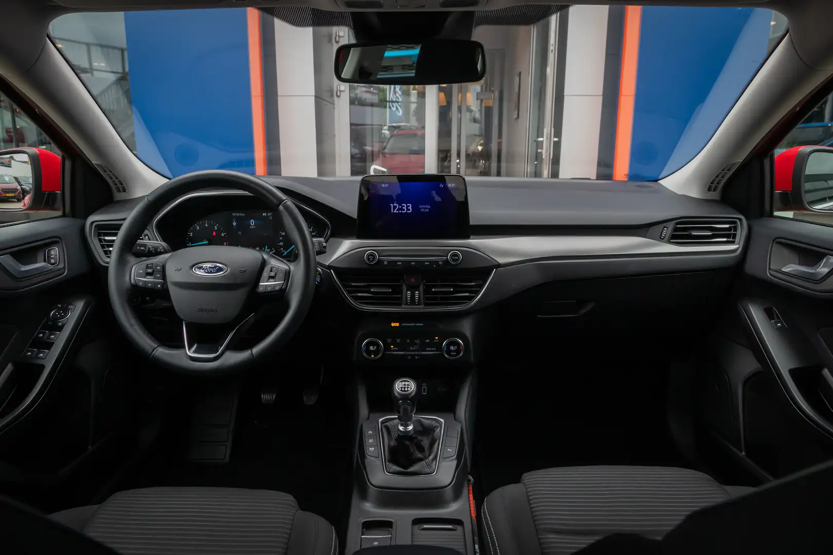 Ford Focus Wagon 1.0 EcoBoost Titanium Business | Cruise | Cl Rood - 2