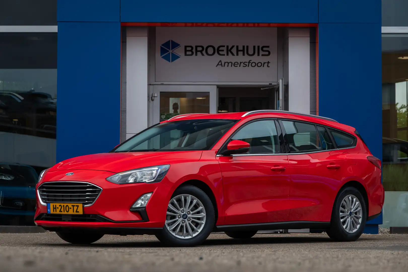 Ford Focus Wagon 1.0 EcoBoost Titanium Business | Cruise | Cl Rood - 1