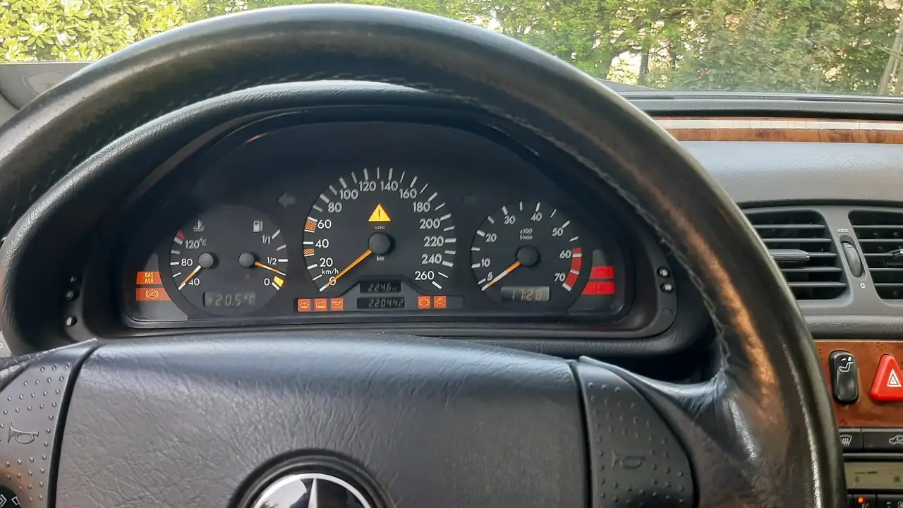 Mercedes-Benz CLK 200 Coupe k Elegance, foto 5