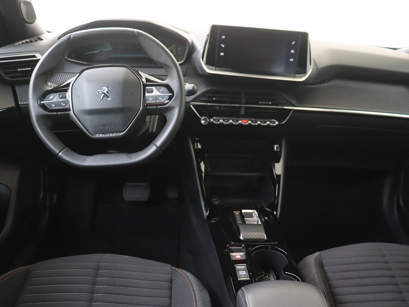 Peugeot e-2008 EV Active Pack 50 kWh — photo 5