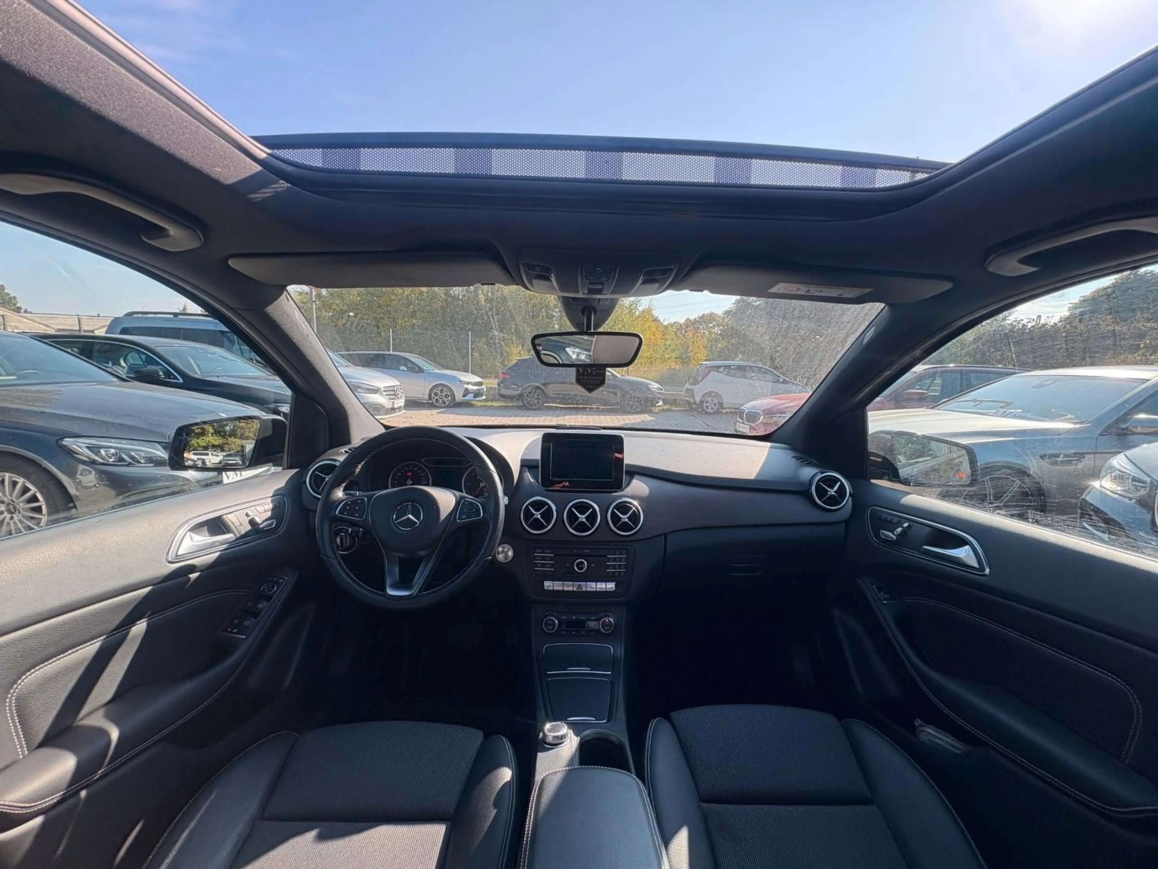 Mercedes-Benz B 220 CDI 4Matic Memory*Pano*AHK *ACC*Kamera — photo 8