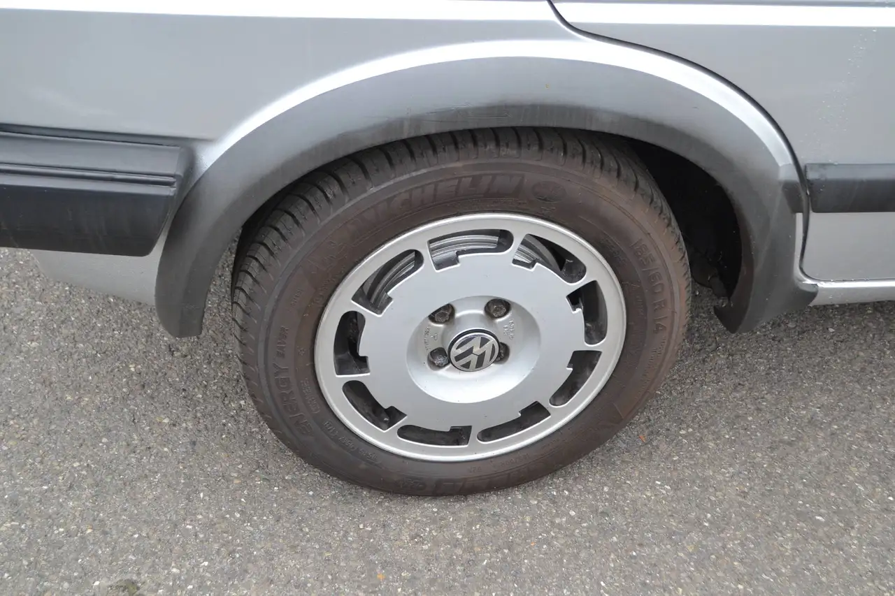 Volkswagen Golf II 1,8i Lim Syncro *SSD*TOP*, foto 11
