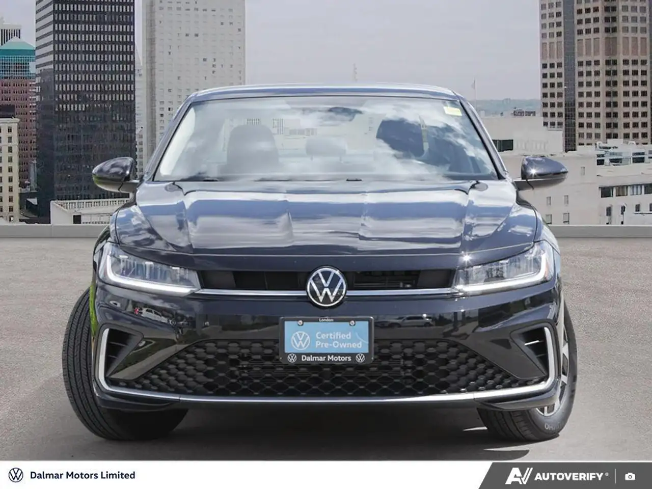 Volkswagen Jetta снимка Volkswagen Jetta