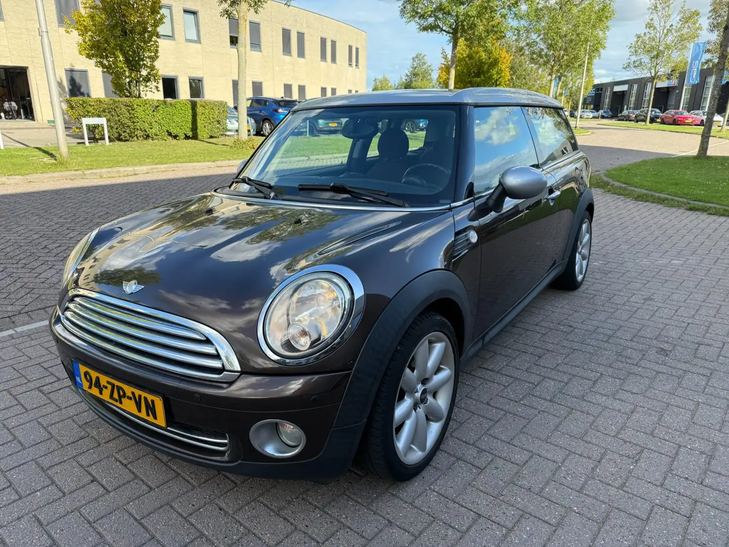 MINI Cooper Clubman Mini 1.6 Chili Brun - 2