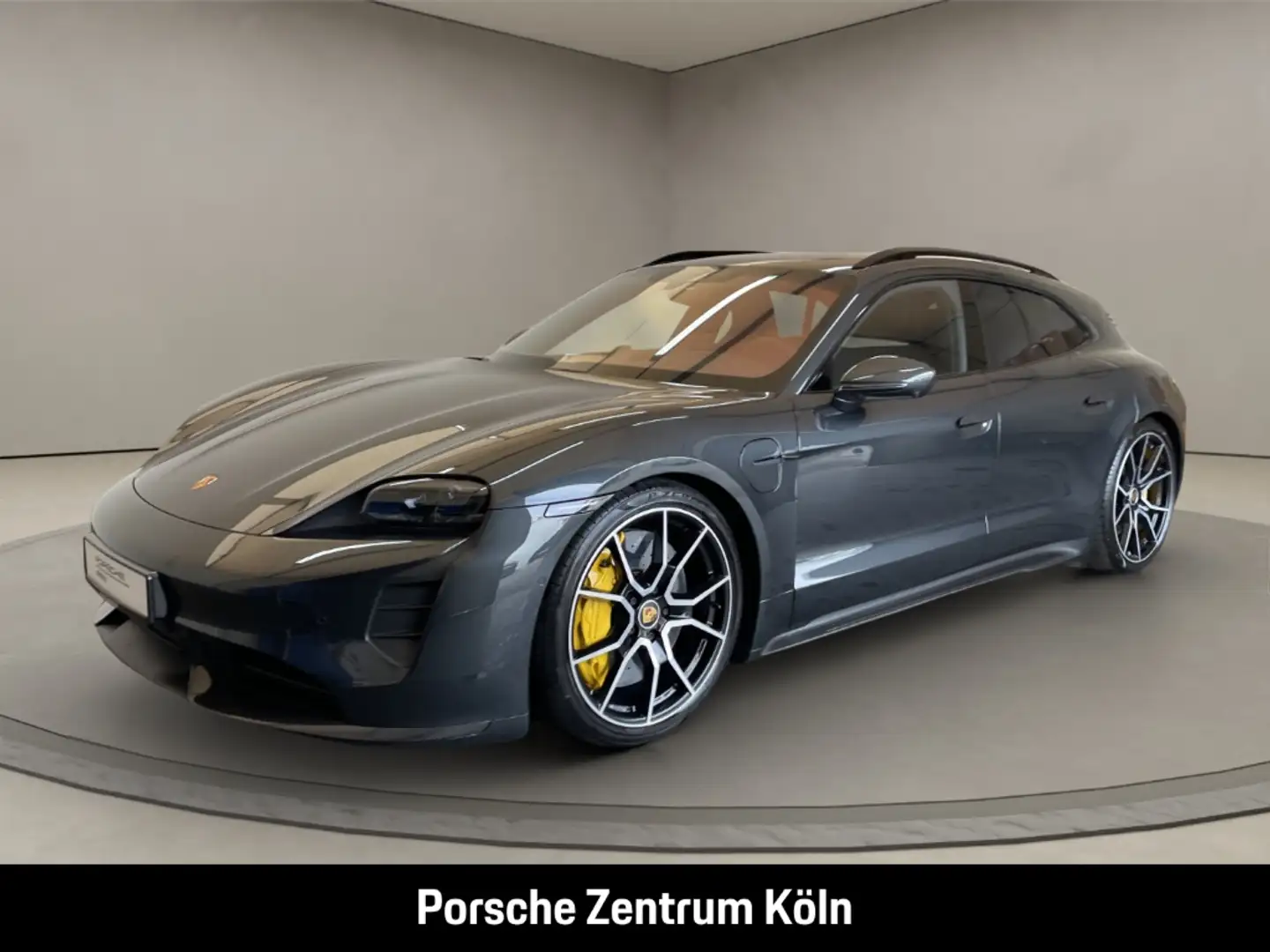Porsche Taycan Turbo S Sport Turismo Burmester LED Šedá - 1
