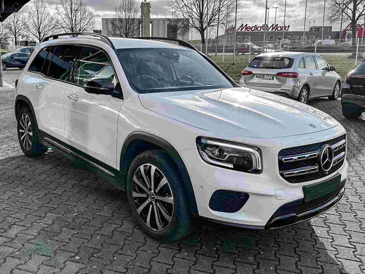 Mercedes-Benz GLB 200 4M Progressive Night+MBUX+360°+AHK+19 Bianco - 2