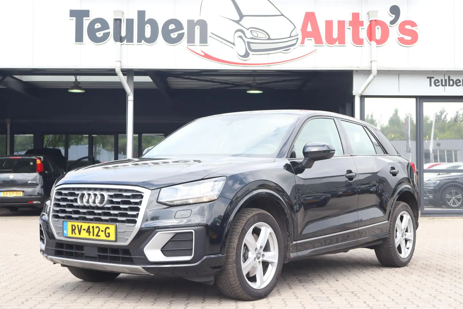 AUDI Q2