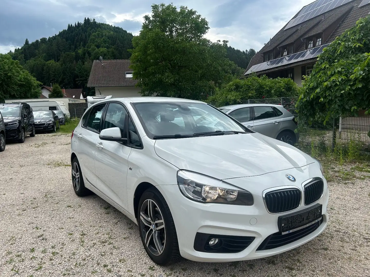 BMW 218 Sport Bílá - 2