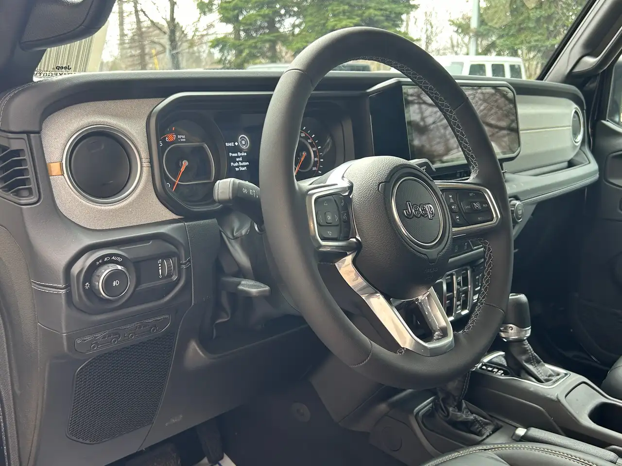 Jeep Wrangler снимка Jeep Wrangler