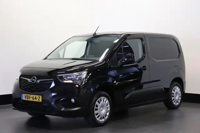 Opel Combo 1.6D 100PK EURO 6 - Airco - Navi - Cruise - € 8.49