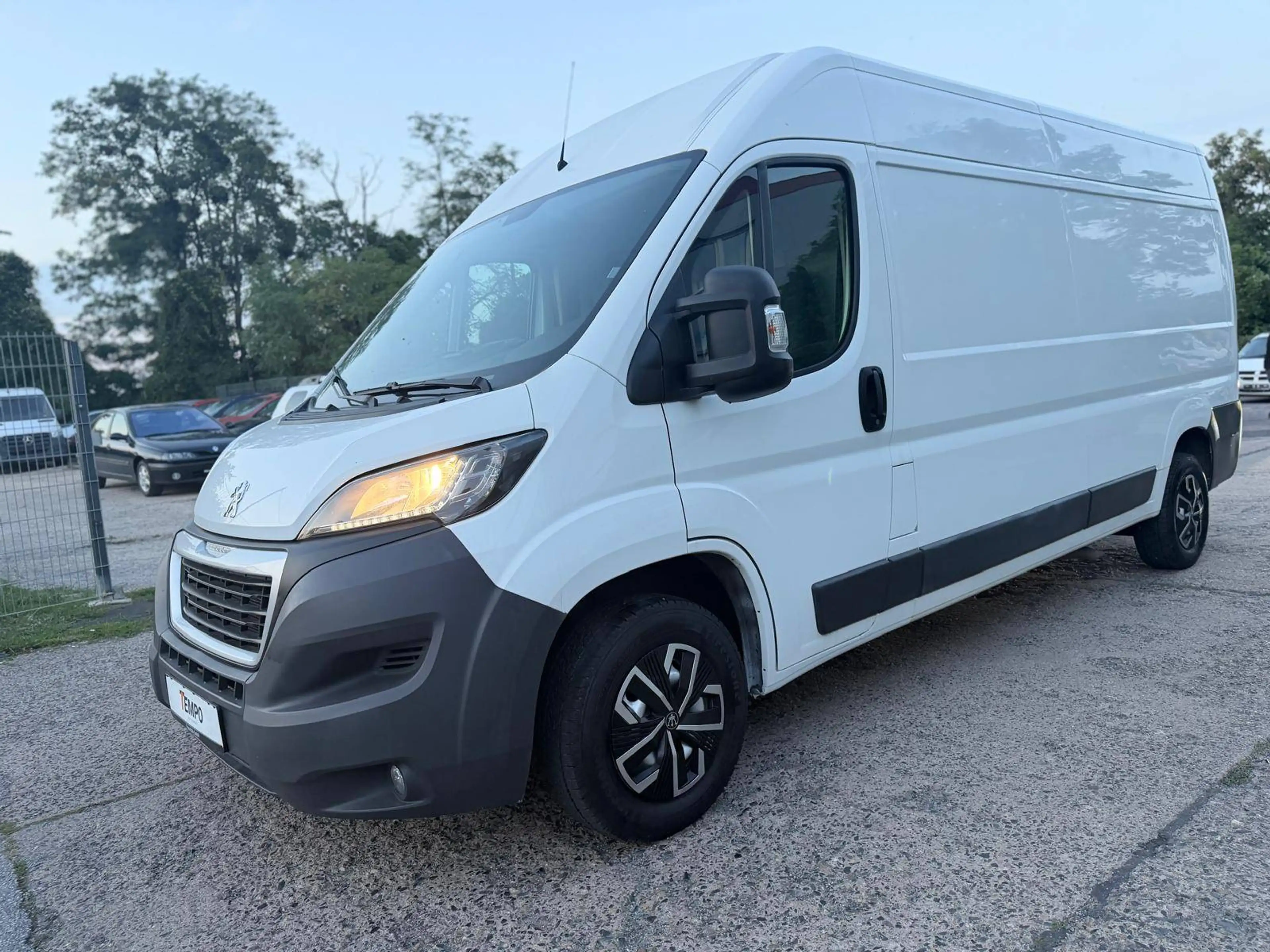 Peugeot Boxer 335 L3H2 Komfort Plus HDi 150 — photo 8