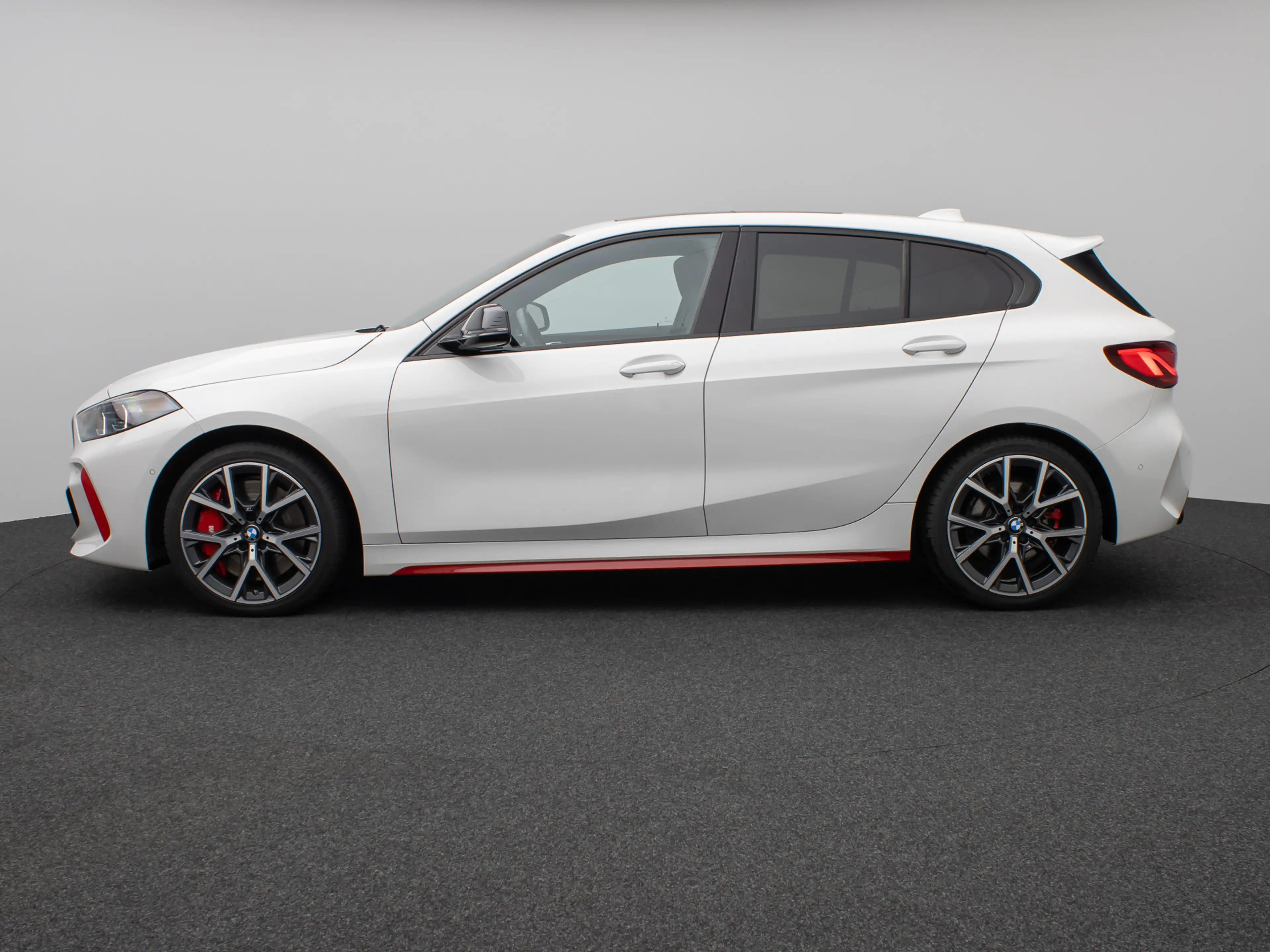 BMW 128 M Sport Panorama Kamera HUD HiFi Komfort — photo 11
