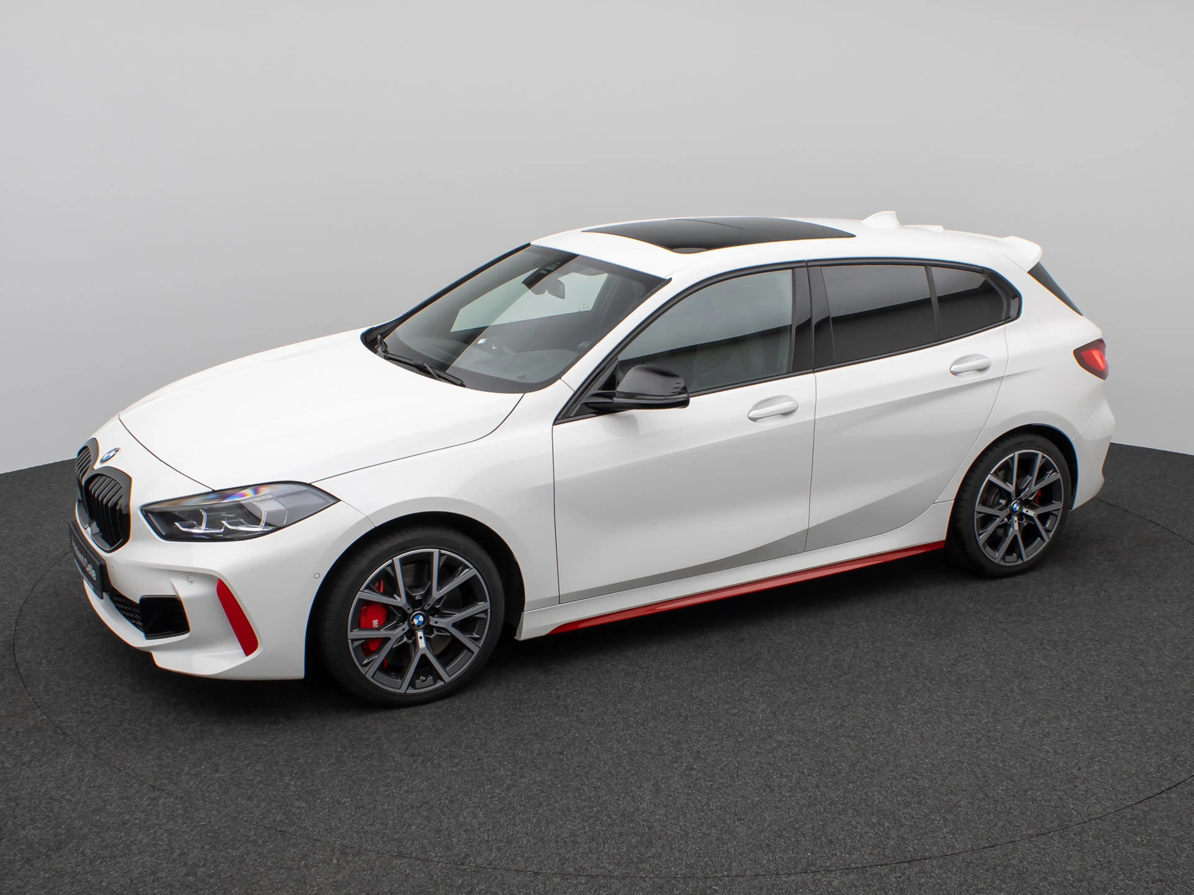 BMW 128 M Sport Panorama Kamera HUD HiFi Komfort — photo 12