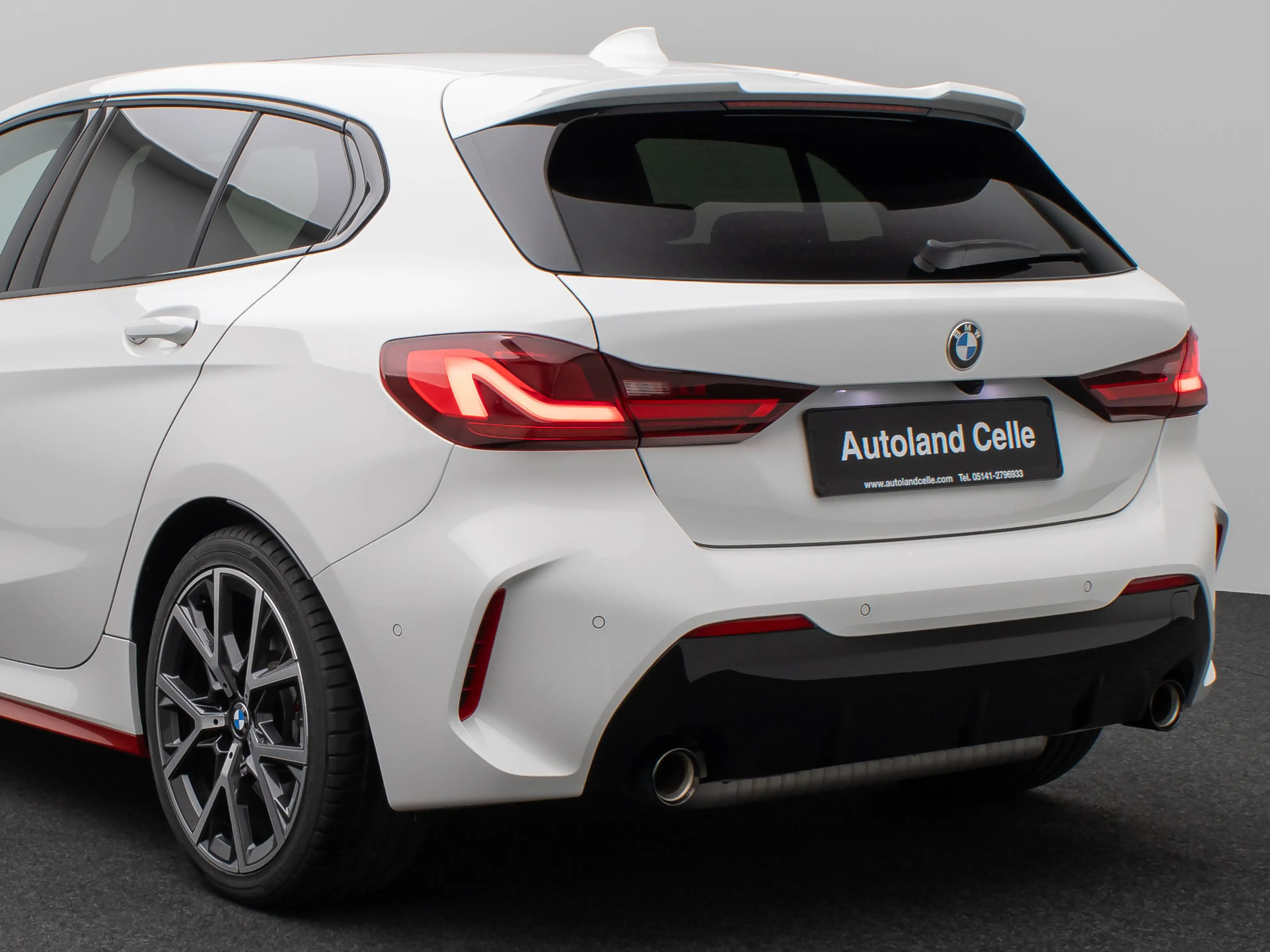 BMW 128 M Sport Panorama Kamera HUD HiFi Komfort — photo 15