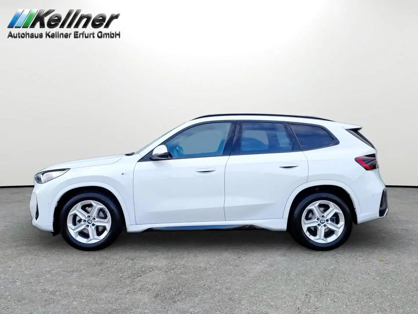 BMW X1 xDr. 20d M-Sport AHK+Harman&Kardon+Pano+ACC+ Weiß - 2